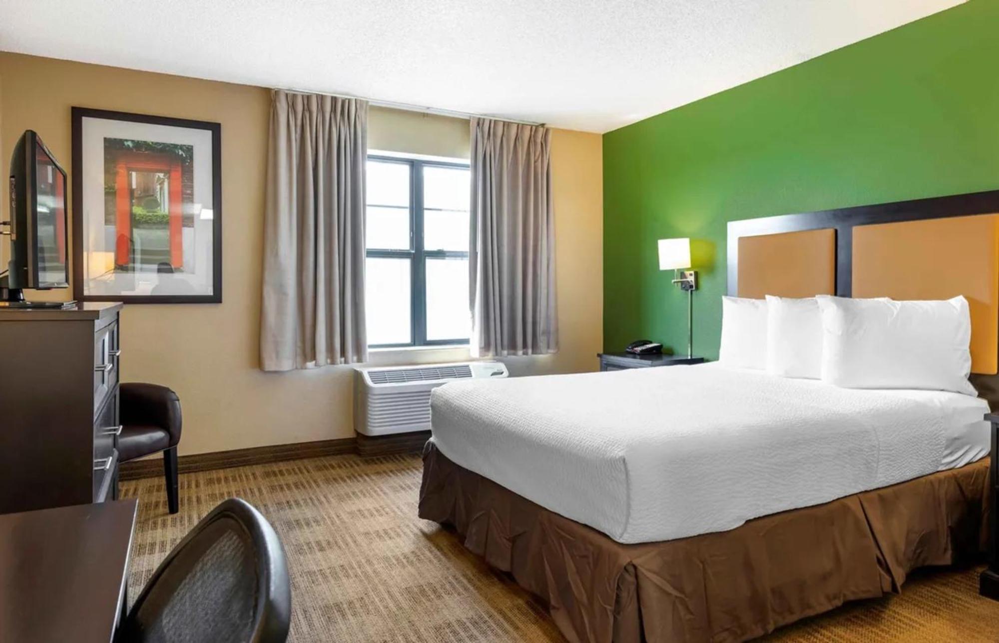 Relax Suites Extended Stay - ラ・ミラダ エクステリア 写真